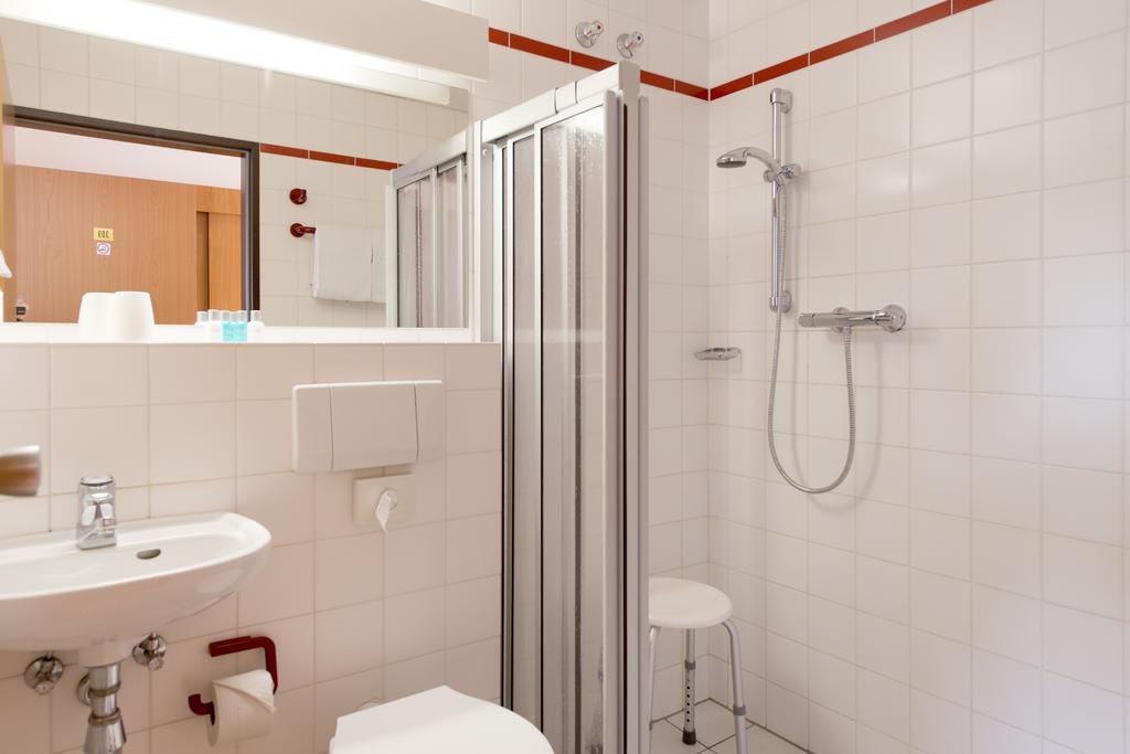 Days Inn Dortmund West Pokoj fotografie
